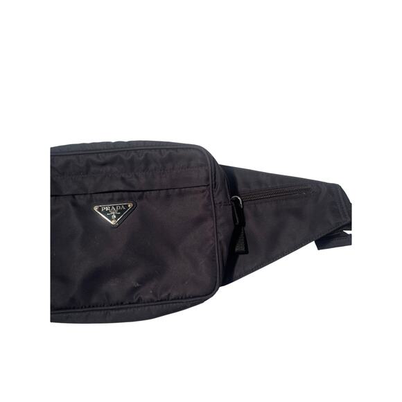Prada navy nylon belt bag / cross body bag - Picture 3 of 6